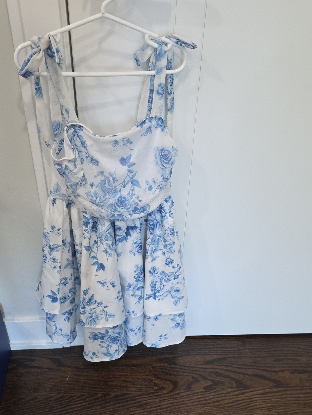 White and Blue Floral Tie-Shoulder Girls' Casual Dress